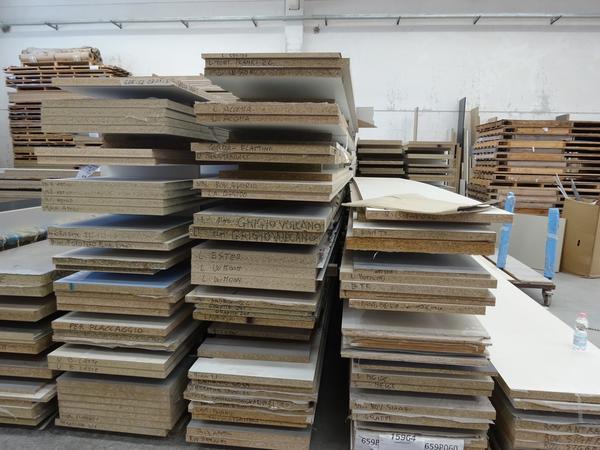 34#2237 Fogli laminati e arredi ufficio in vendita - foto 7