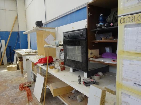 34#2237 Fogli laminati e arredi ufficio in vendita - foto 25
