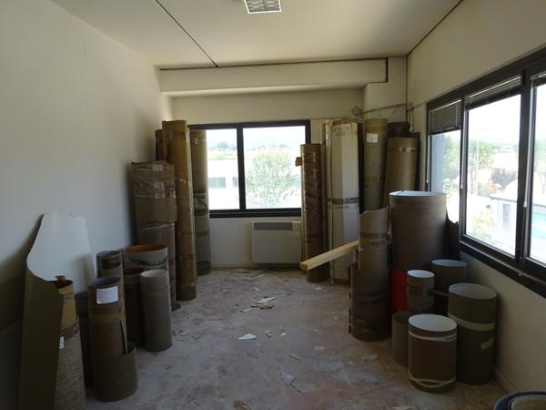 34#2237 Fogli laminati e arredi ufficio in vendita - foto 43
