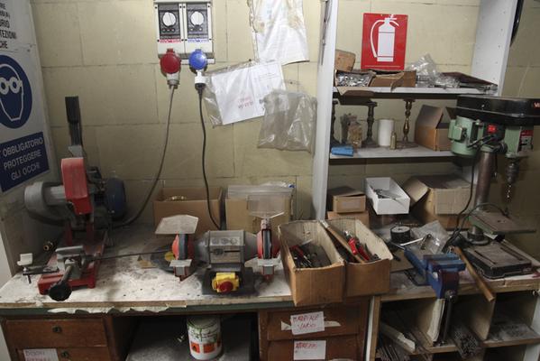 9#2243 Attrezzature officina in vendita - foto 1