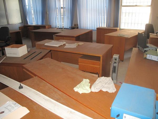 2#2246 Arredi ed attrezzature da ufficio in vendita - foto 1