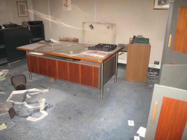 2#2246 Arredi ed attrezzature da ufficio in vendita - foto 9