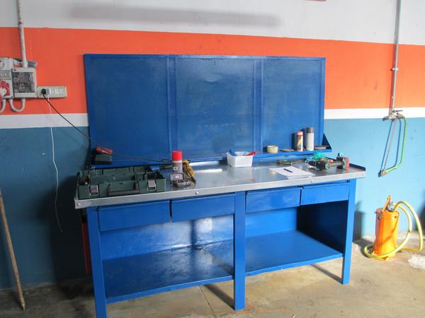 1#2265 Attrezzature officina in vendita - foto 1