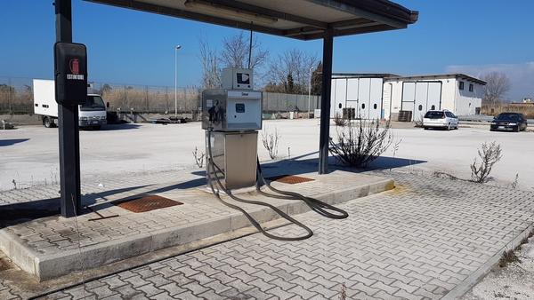 21#2265 Impianto erogazione gasolio in vendita - foto 1