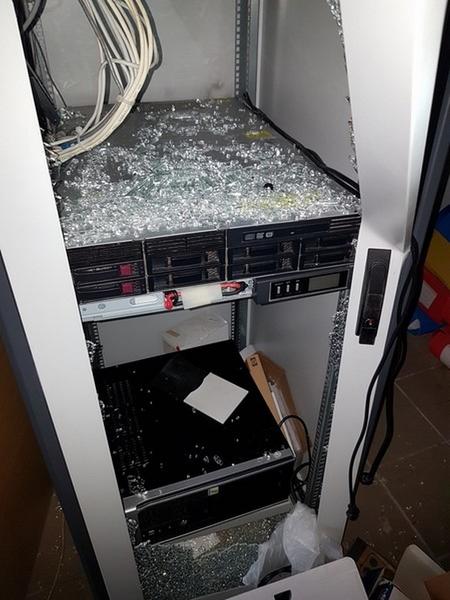 25#2265 Server in vendita - foto 1