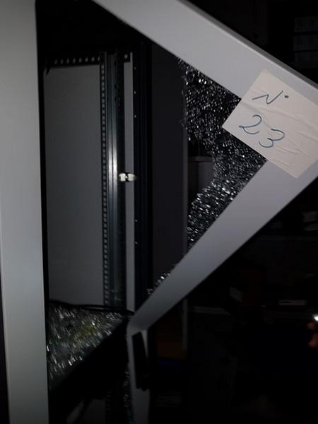 25#2265 Server in vendita - foto 3