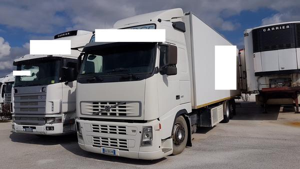 28#2265 Autocarri Scania e motrici Iveco in vendita - foto 1