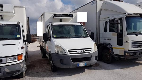 28#2265 Autocarri Scania e motrici Iveco in vendita - foto 17