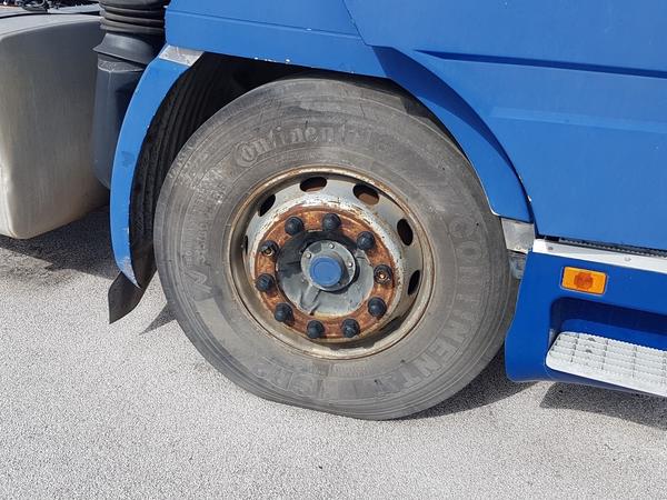 28#2265 Autocarri Scania e motrici Iveco in vendita - foto 34