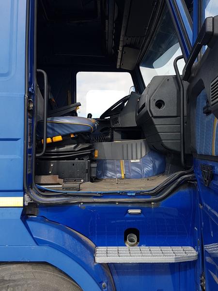 28#2265 Autocarri Scania e motrici Iveco in vendita - foto 45
