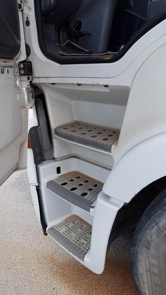 28#2265 Autocarri Scania e motrici Iveco in vendita - foto 89