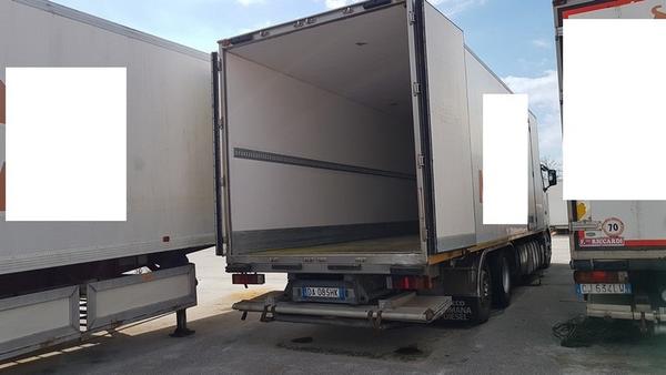 28#2265 Autocarri Scania e motrici Iveco in vendita - foto 96