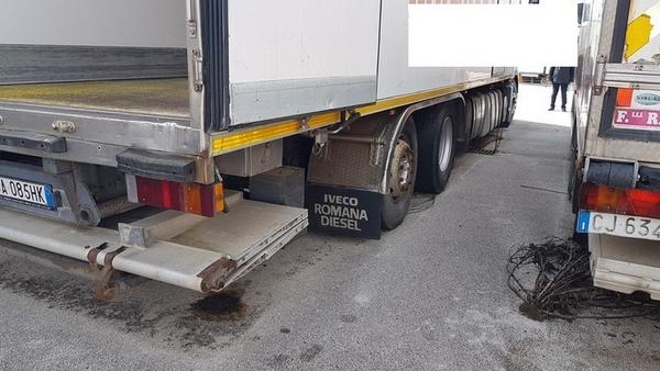28#2265 Autocarri Scania e motrici Iveco in vendita - foto 98