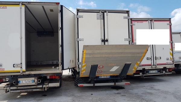 28#2265 Autocarri Scania e motrici Iveco in vendita - foto 130