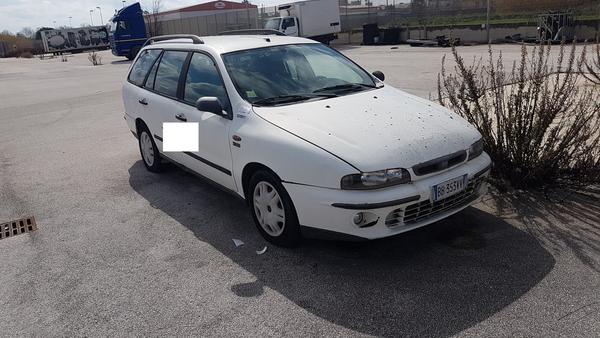 30#2265 Automobile Fiat in vendita - foto 1