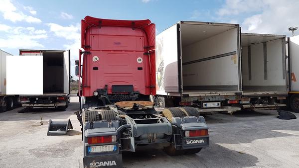 35#2265 Autocarro Scania in vendita - foto 3