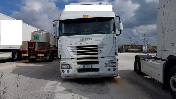 46#2265 Trattore Stradale Iveco in vendita - foto 1