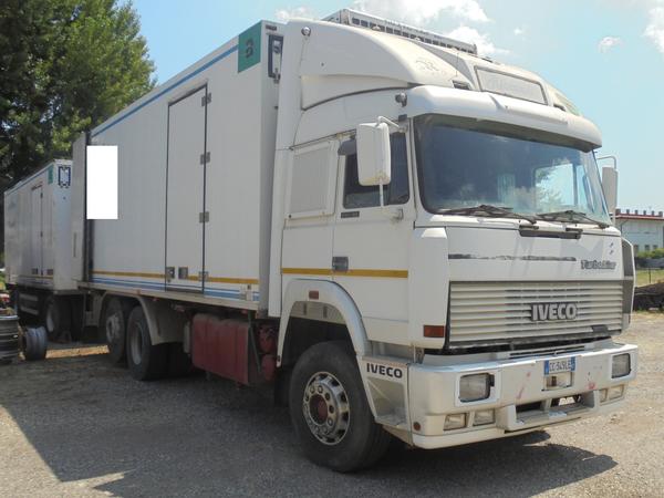 13#2270 Autocarro Iveco 240.48 frigo in vendita - foto 2