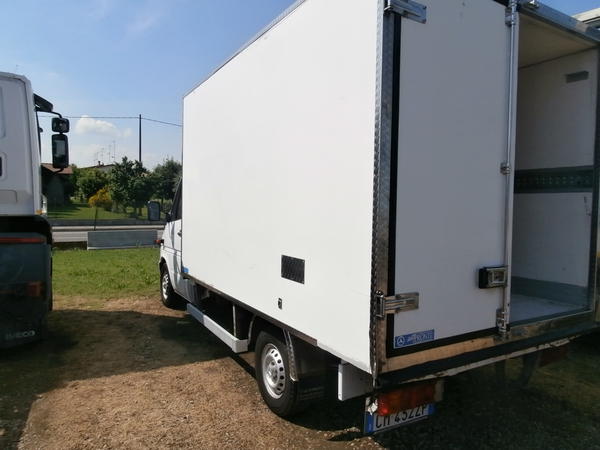15#2270 Autocarro Mercedes 411 in vendita - foto 7