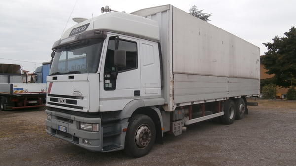 Autocarri in vendita