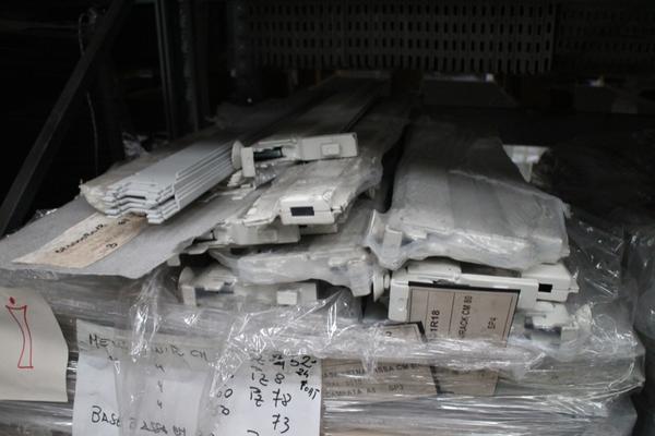 1#22760 Materiale ed attrezzature per punti vendita in vendita - foto 22
