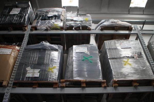 1#22760 Materiale ed attrezzature per punti vendita in vendita - foto 31