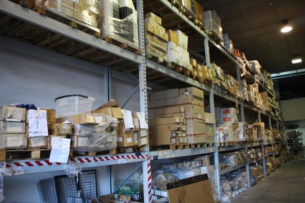 1#22760 Materiale ed attrezzature per punti vendita in vendita - foto 34