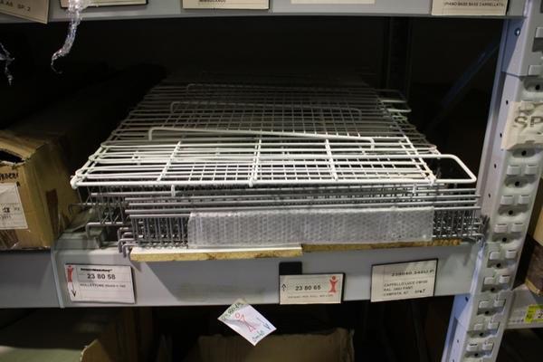 1#22760 Materiale ed attrezzature per punti vendita in vendita - foto 42