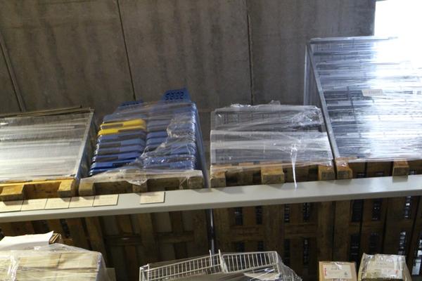 1#22760 Materiale ed attrezzature per punti vendita in vendita - foto 45