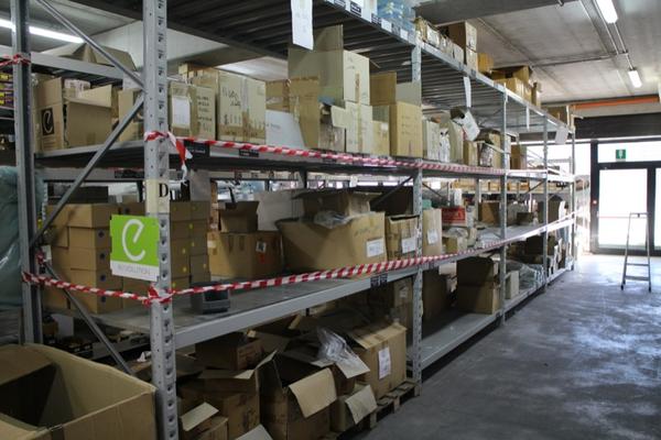 1#22760 Materiale ed attrezzature per punti vendita in vendita - foto 49