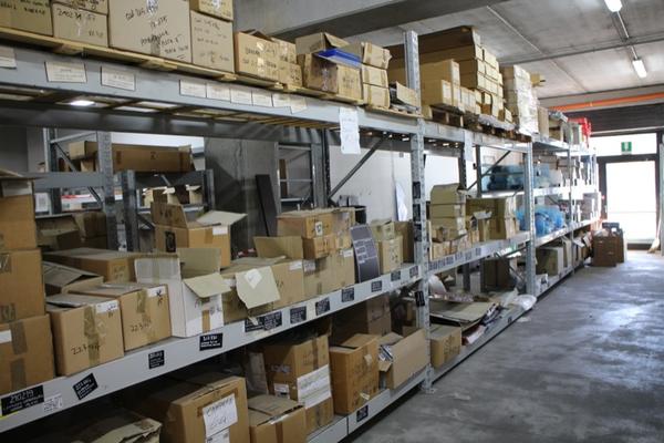 1#22760 Materiale ed attrezzature per punti vendita in vendita - foto 53