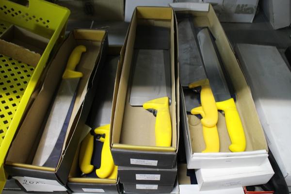 1#22760 Materiale ed attrezzature per punti vendita in vendita - foto 71