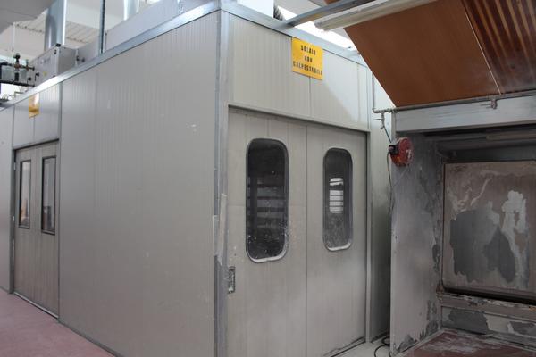 53#2280 Cabina di verniciatura in vendita - foto 29