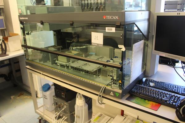 15#2288 Tecan Freedom Evo 150 in vendita - foto 6