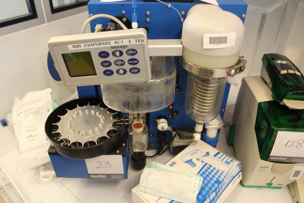 17#2288 Evaporatore di solvente Biotage in vendita - foto 1