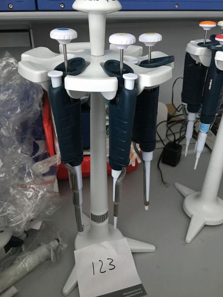 71#2288 Pipette e accessori in vendita - foto 9
