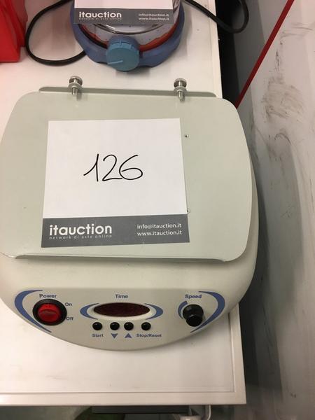 73#2288 Apparecchiature per laboratorio in vendita - foto 2