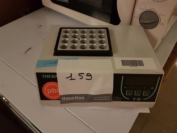 93#2288 Apparecchiature per laboratorio in vendita - foto 1