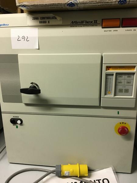 186#22880 Difrattometro Rigaku Miniflex II in vendita - foto 2