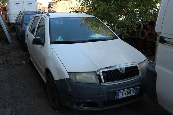 1#2308 Autocarro Skoda Fabia in vendita - foto 3
