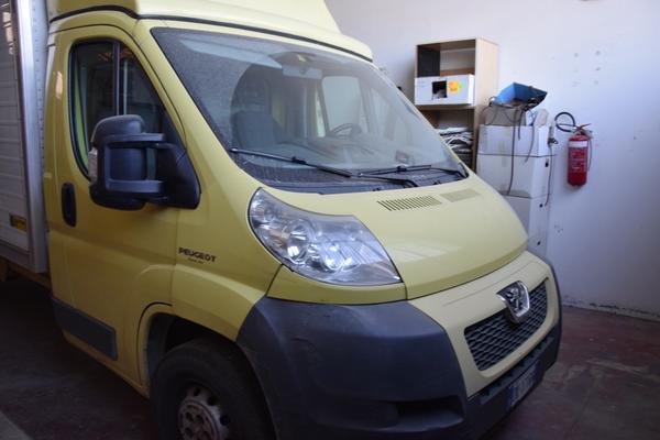 20#2326 Furgone Peugeot in vendita - foto 2