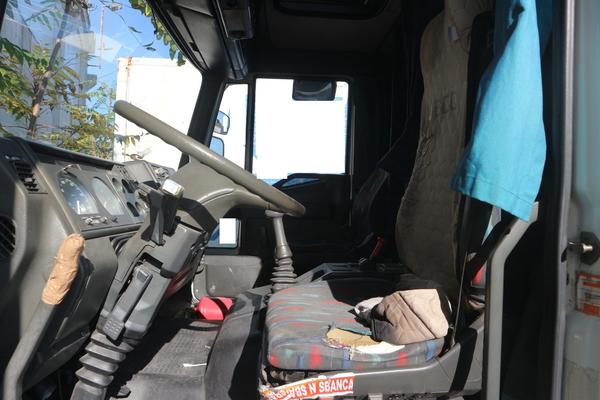 1#2331 Autocarro Iveco 120E23 in vendita - foto 17