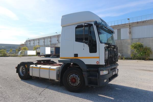 11#2331 Trattore per semirimorchio Iveco Magirus 440E43 in vendita - foto 1