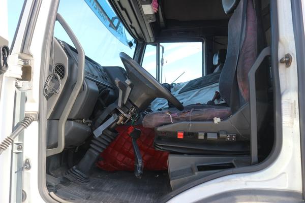 11#2331 Trattore per semirimorchio Iveco Magirus 440E43 in vendita - foto 8