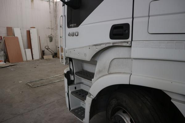 12#2331 Trattore per semirimorchio Iveco Magirus AS440 in vendita - foto 9