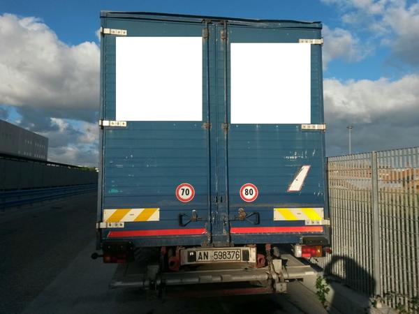 17#2331 Autocarro Iveco 120E23 in vendita - foto 4