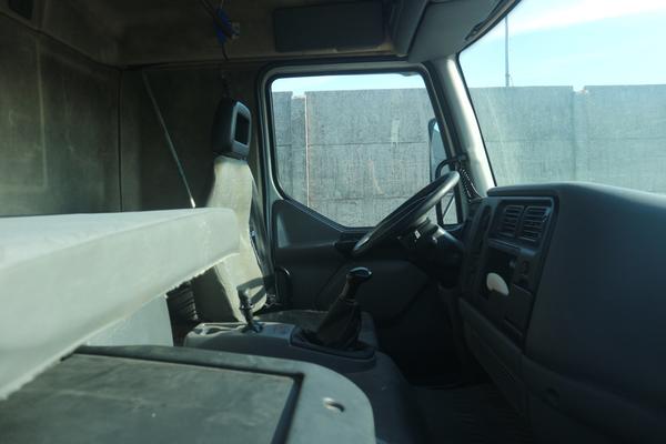 4#2331 Autocarro Renault 270 in vendita - foto 11