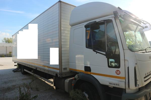 5#2331 Autocarro Iveco 120 E24 in vendita - foto 5