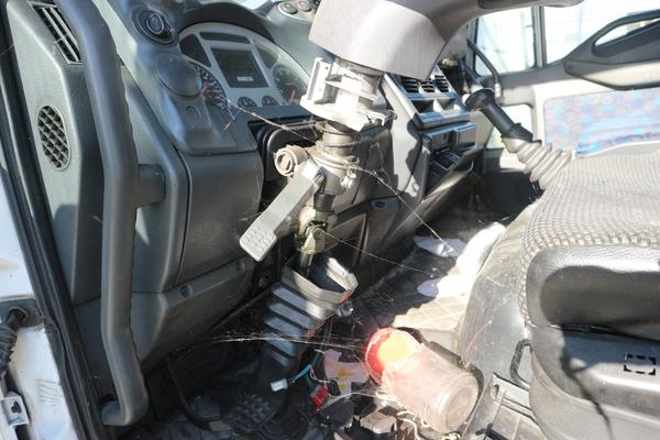 5#2331 Autocarro Iveco 120 E24 in vendita - foto 11