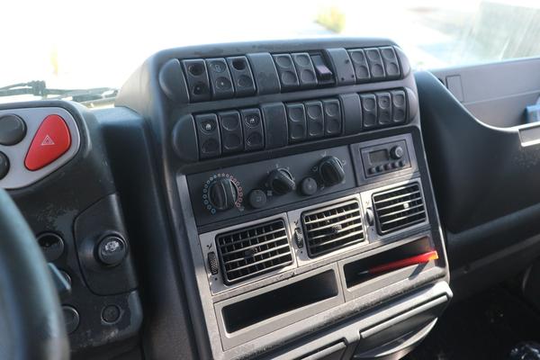 6#2331 Autocarro Iveco 130/120 in vendita - foto 11